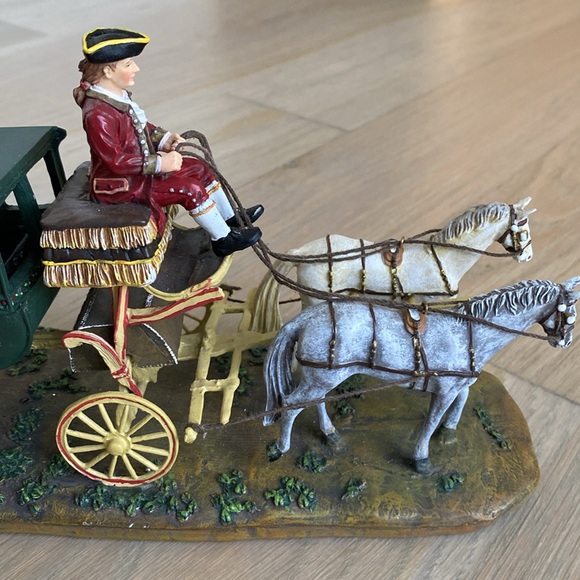 Williamsburg Randolph Carriage - Lang and Wise - Picture 3 of 10